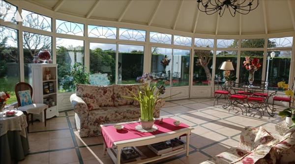 Beaux volumes pour ce pavillon au calme et sans vis à vis