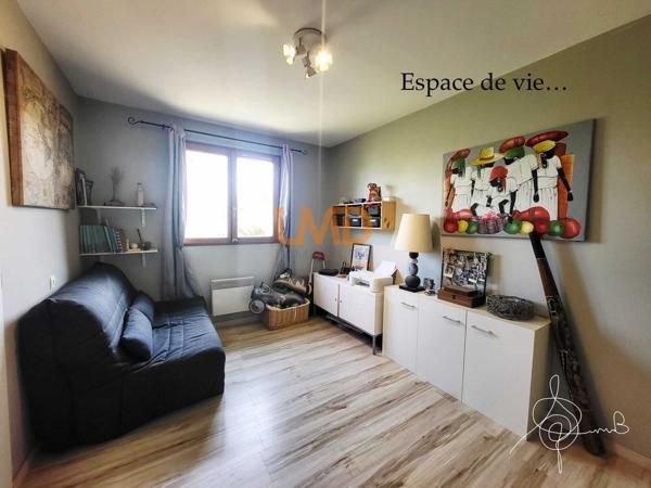 Beaumont de Lomagne, maison T5, terrain clos 1457m2. aucun travaux