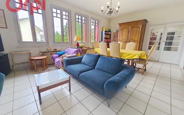 Maison à vendre    8 pièces •  Bellerive-sur-Allier