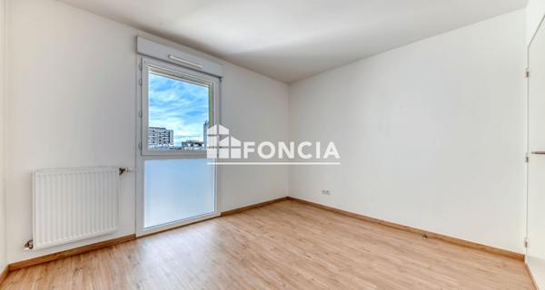 À vendre Appartement 3 pièces 64 m² - Rillieux-la-pape 69140