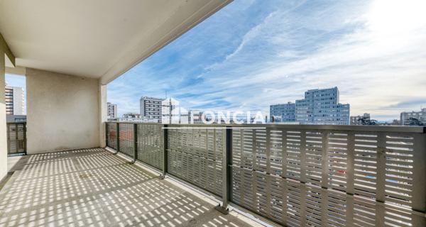 À vendre Appartement 3 pièces 64 m² - Rillieux-la-pape 69140