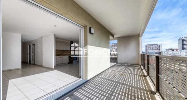 À vendre Appartement 3 pièces 64 m² - Rillieux-la-pape 69140