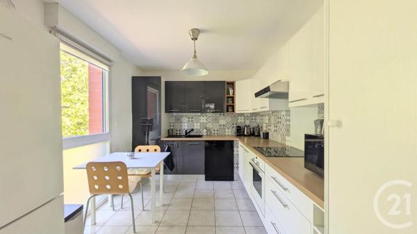 Appartement F3 à vendre  3 pièces - 70,12 m 2   STRASBOURG  - 67