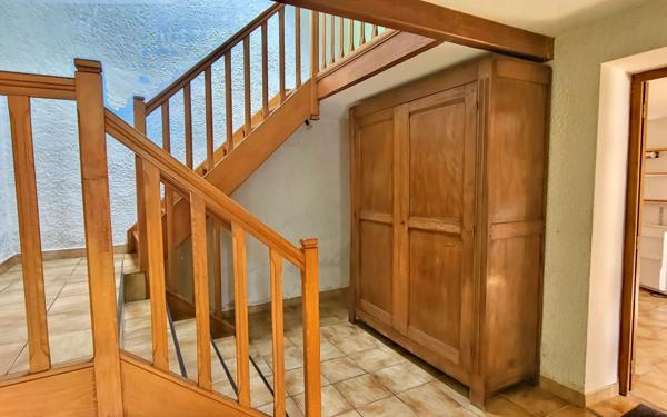 Maison à vendre    5 pièces • 167 m2 Roussillon