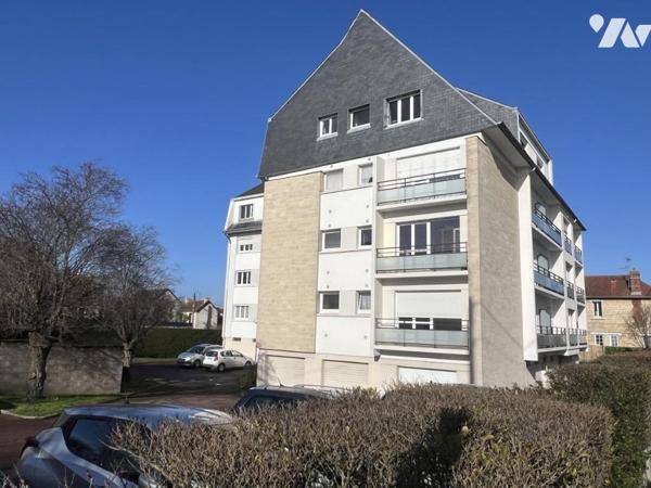 Pour investisseur - Vendu Loué - Proche Clinique du Parc - T2 de 47 m2 - Loué 500 € net.
