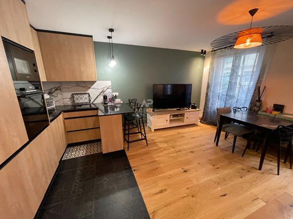 Appartement Saint Germain En Laye 3 pièce(s) 59.3 m2 €529 000 ** - Référence 17652