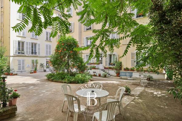 Paris 18ème, Appartement  18 m² à vendre