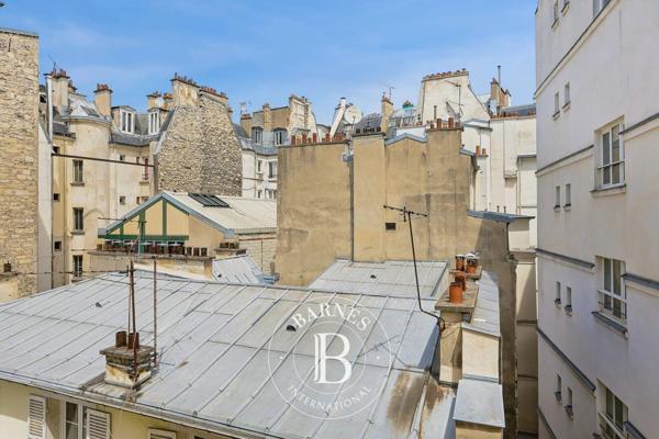 Paris 18ème, Appartement  18 m² à vendre