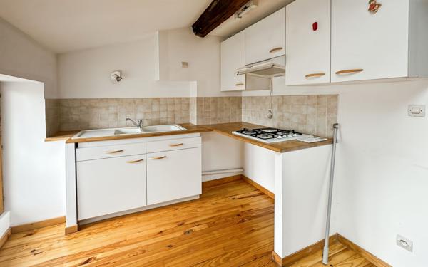 Appartement à vendre    1 pièce • 28 m2 Valence