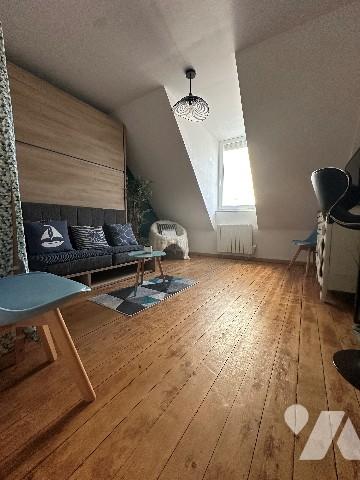 STUDIO 17 m² – RÉSIDENCE HISTORIQUE FACE À LA MER – VENDU MEUBLÉ