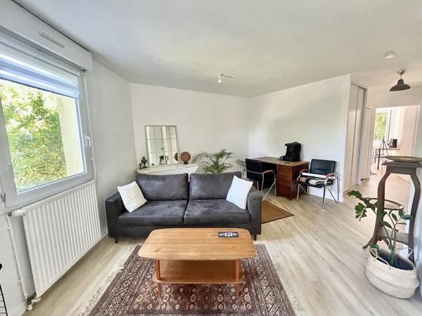 Appartement
                                                                                                                                                                                                                                                                                                                        2 pièce(s)                                                                                                                                                                                                          1 chambre(s)                                                                                                                                                                                                          52.57  m²