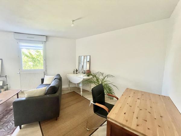 Appartement
                                                                                                                                                                                                                                                                                                                        2 pièce(s)                                                                                                                                                                                                          1 chambre(s)                                                                                                                                                                                                          52.57  m²