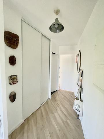 Appartement
                                                                                                                                                                                                                                                                                                                        2 pièce(s)                                                                                                                                                                                                          1 chambre(s)                                                                                                                                                                                                          52.57  m²