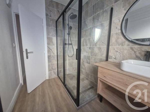 Appartement à vendre  4 pièces - 81,31 m 2   ST VALERY EN CAUX  - 76