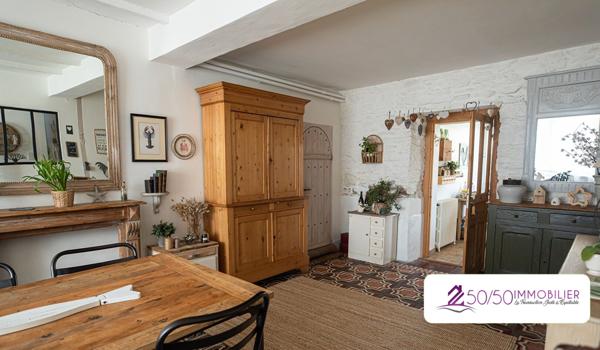 Maison bourgeoise de caractère avec dépendance et multiples possibilités