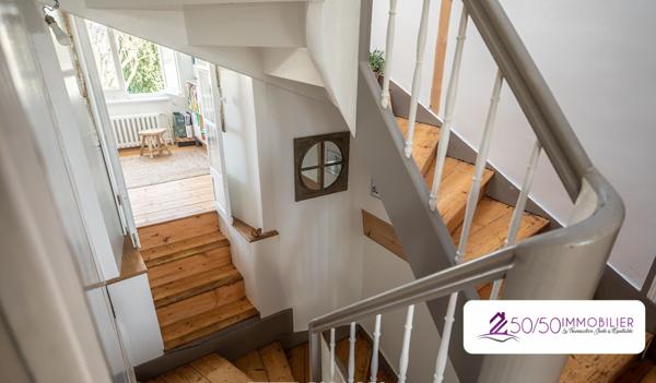 Maison bourgeoise de caractère avec dépendance et multiples possibilités