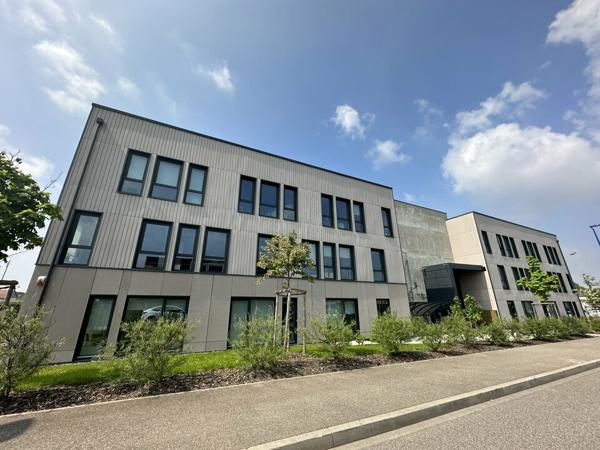 BUREAUX à LOUER de 129 m²