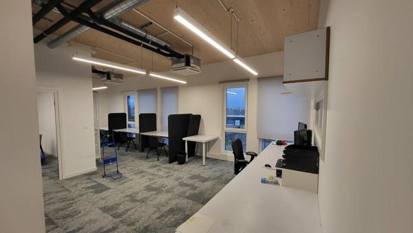 BUREAUX à LOUER de 129 m²