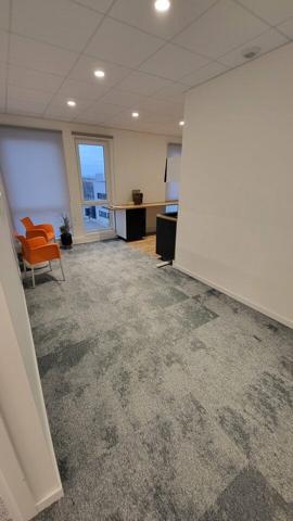 BUREAUX à LOUER de 129 m²