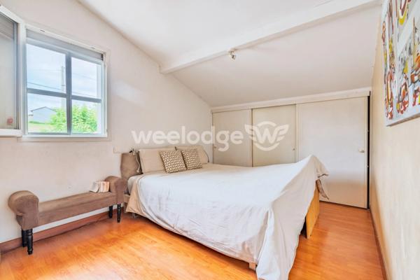 Maison à vendre 8 pièces de 170 m² à Mouguerre