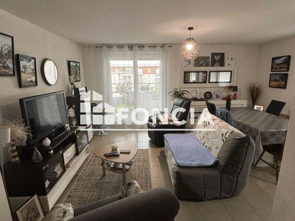 Location Appartement 3 pièces 65.1 m² - PORTAIL SORTIE PRINCIPALE Cournon D'auvergne 63800