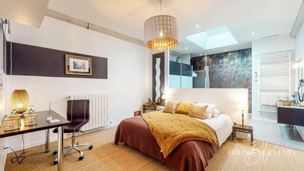 MAGNIFIQUE RECONVERSION POUR CETTE CAVE VITICOLE RÉNOVÉE / GITE et CHAMBRES D'HÔTES