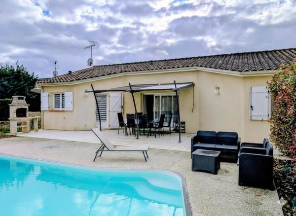 Maison individuelle avec piscine