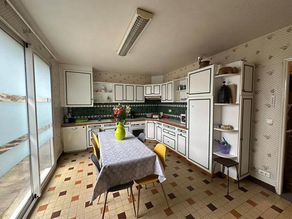 Immeuble Brécey 12 pièce(s) 280 m2