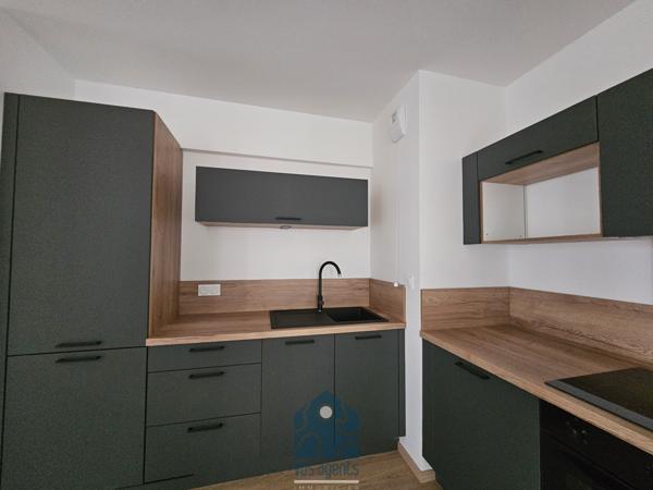 Appartement neuf T4 avec terrasse et garage