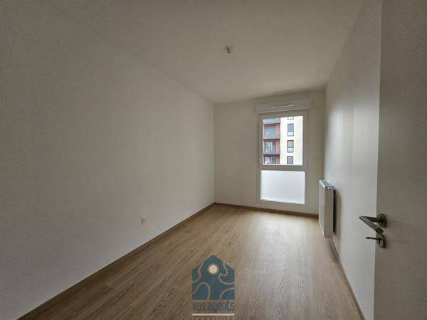 Appartement neuf T4 avec terrasse et garage