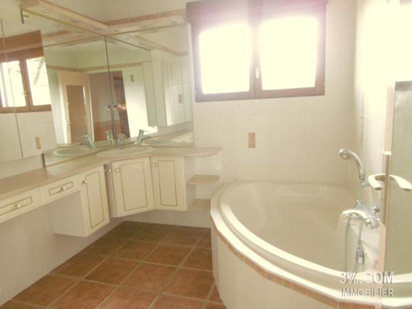 VILLA PLAIN PIED de140M²-3ch.,2 garages sur terrain de 938m² Lupcourt (54210)