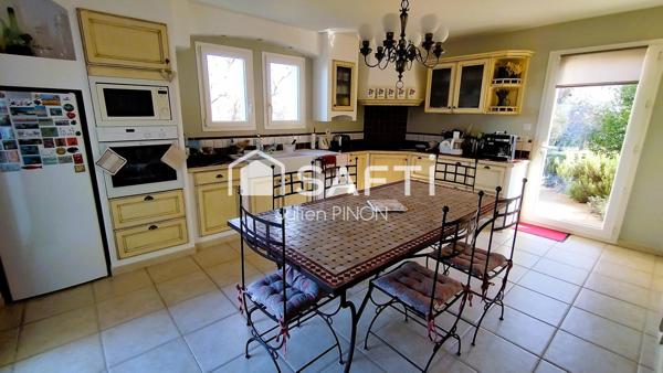 Villa d'Exception avec Vue sur les hauteurs d'Apt