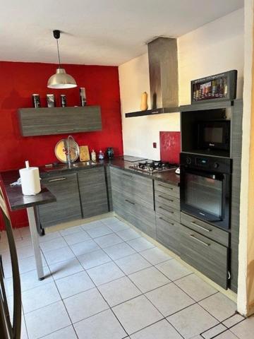 A saisir sur Vinon sur Verdon, jolie villa de 115m² avec piscine et sauna