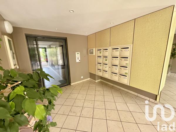 Appartement à vendre 1 pièce 32 m² Carrières-sur-Seine