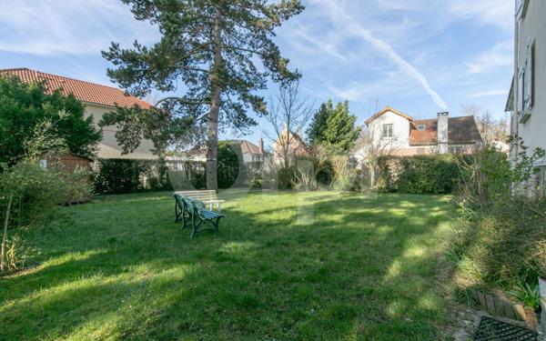 Maison à vendre    4 pièces • 93,94 m2 Boissy-Saint-Léger