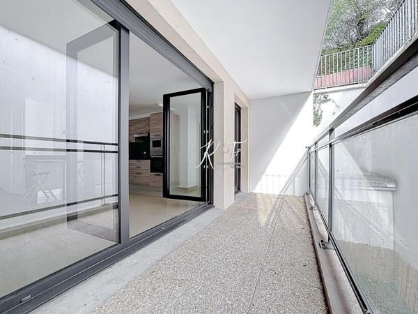 appartement récent en centre ville