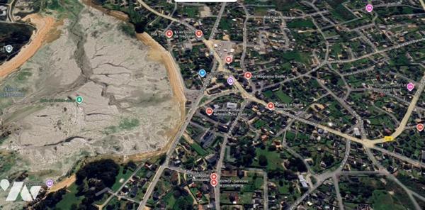 Local Commercial - TREGASTEL CENTRE -