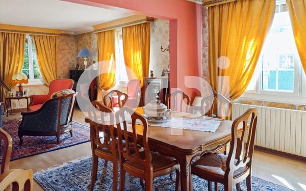 Maison à vendre    4 pièces • 105 m2 Le Plessis-Belleville