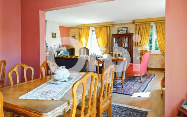 Maison à vendre    4 pièces • 105 m2 Le Plessis-Belleville