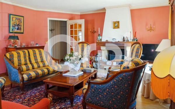 Maison à vendre    4 pièces • 105 m2 Le Plessis-Belleville