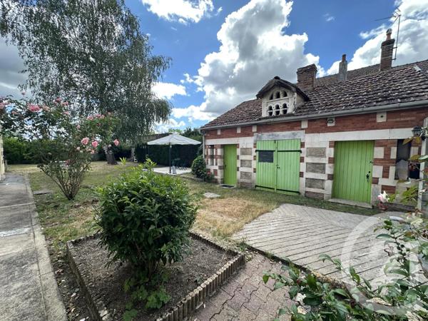 Maison à vendre  5 pièces - 114,20 m 2   CERCY LA TOUR  - 58
