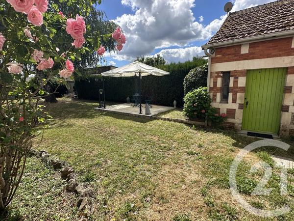Maison à vendre  5 pièces - 114,20 m 2   CERCY LA TOUR  - 58