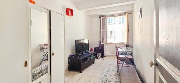 Appartement à vendre 3 pièces TOULON (83) Centre ville