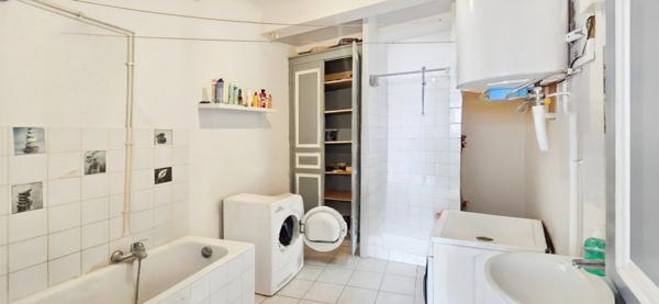 Appartement à vendre 3 pièces TOULON (83) Centre ville