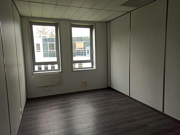 Bureaux à louer à Eragny 105 m² accès immédiat autoroute A15