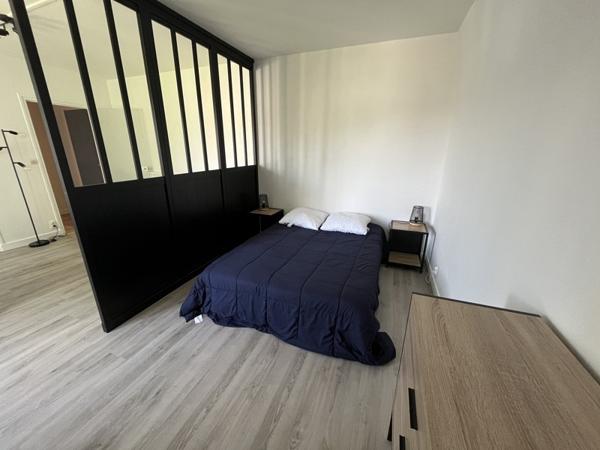 Appartement à louer 500 € CC Amboise 1 pièce 32 m² DPE E