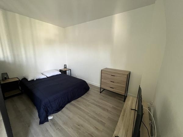 Appartement à louer 500 € CC Amboise 1 pièce 32 m² DPE E
