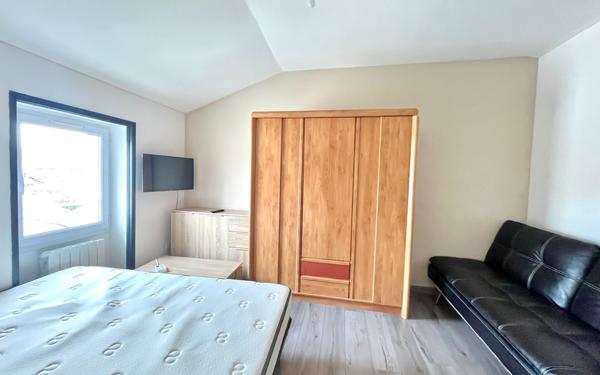 Maison à vendre    7 pièces •  Cognac