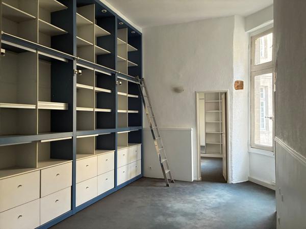 BUREAUX À VENDRE - À LOUER AU COEUR DE NANTES - BIEN D'EXCEPTION