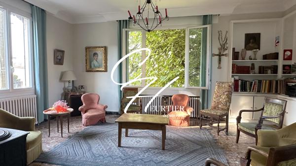 Grenoble - Maison individuelle avec 6 chambres